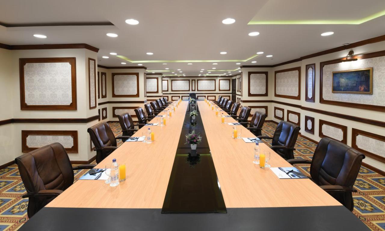 Tolip El Forsan Hotel Ismailia Ngoại thất bức ảnh Boardroom