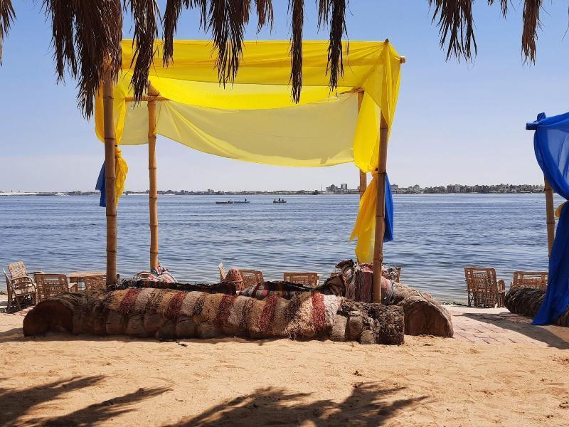 Tolip El Forsan Hotel Ismailia Ngoại thất bức ảnh A sukkah on the beach of the Sea of Galilee