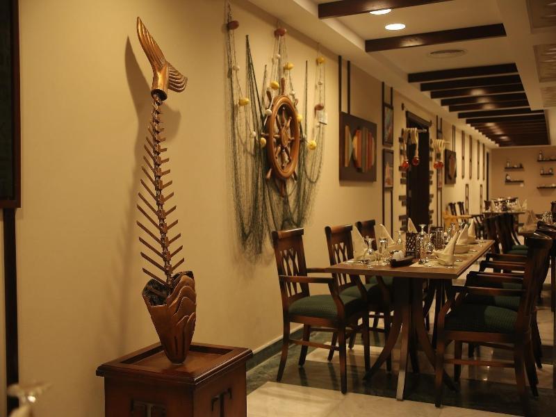 Tolip El Forsan Hotel Ismailia Ngoại thất bức ảnh The interior of the restaurant